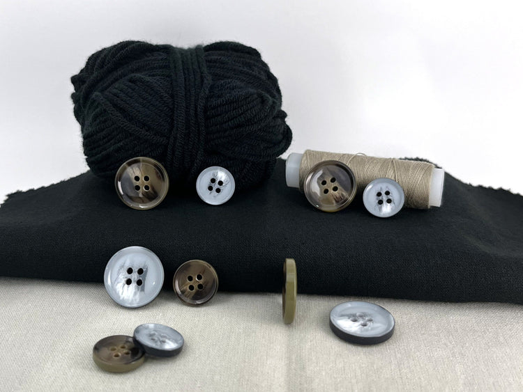 Horn Imitation Resin Buttons, Sprayed in Contrast Color, 15mm & 20mm (24L & 32L). 4-Hole Sew On for Suits, Pants, Coats, Jackets & Sweaters