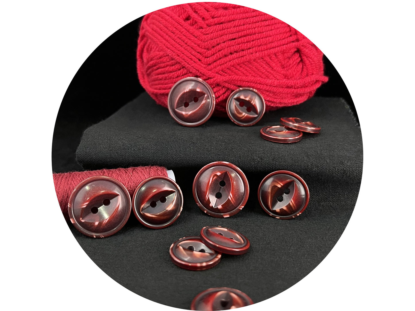 Bordeaux Rot Fischauge Perlenimitat-Knöpfe, Mehrfarbig, 18-23mm (28L, 32L & 36L). 2-Loch zum Annähen für Jacken, Mäntel, Bekleidung, Bastelarbeiten