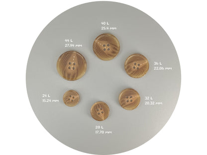 Braune Hornimitat-Harzknöpfe, 15–28 mm (24L-44L). 4-Loch zum Annähen für Anzüge, Hosen, Kleider, Mäntel, Jacken und Pullover