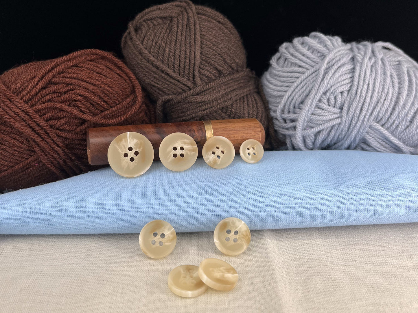 Beige Horn Imitation Buttons, 11.5-20mm (18L-32L). 4-Hole Sew On for Suits, Pants, Dresses, Coats, Jackets, Sweaters & Crafts