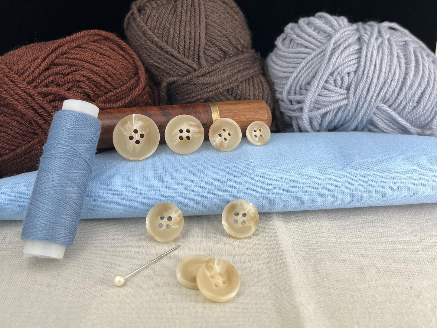 Beige Horn Imitation Buttons, 11.5-20mm (18L-32L). 4-Hole Sew On for Suits, Pants, Dresses, Coats, Jackets, Sweaters & Crafts