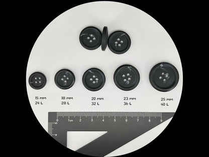 Knöpfe in schwarzer Hornoptik, zweifarbig, 15-25mm (24L-40L). 4-Loch zum Annähen für Anzüge, Hosen, Kleider, Mäntel, Jacken, Pullover