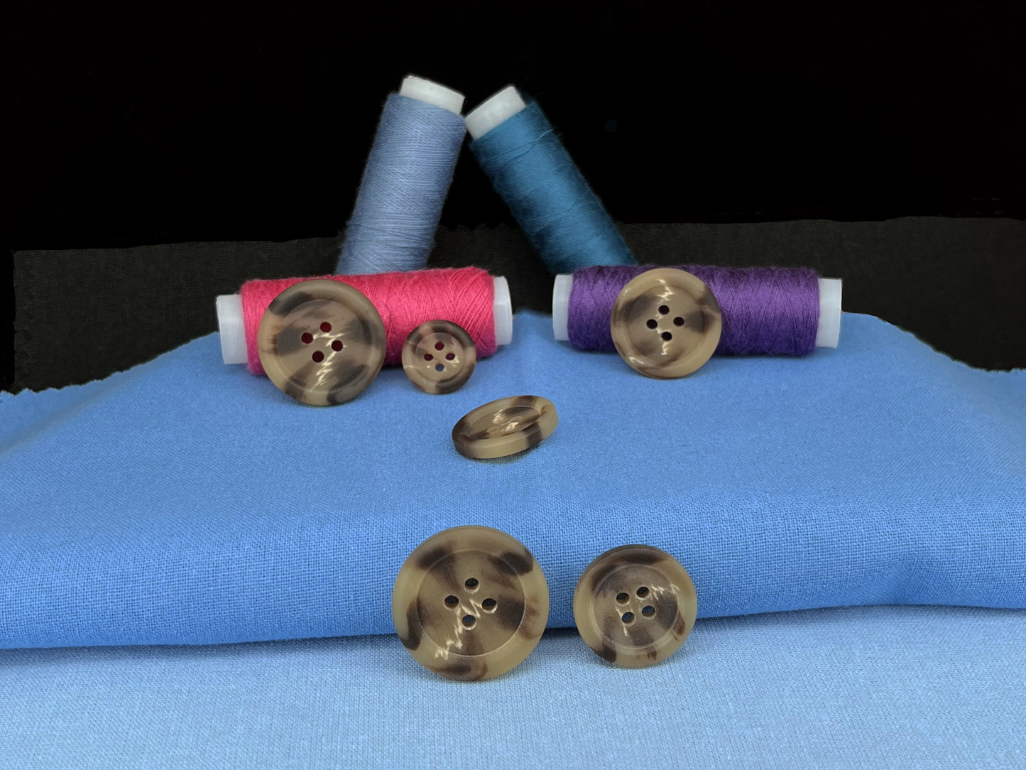 Beige Brown Horn Imitation Buttons, Two Tones, 15-25mm (24L-40L). 4-Hole Sew On for Suits, Pants, Dresses, Coats, Jackets & Sweaters