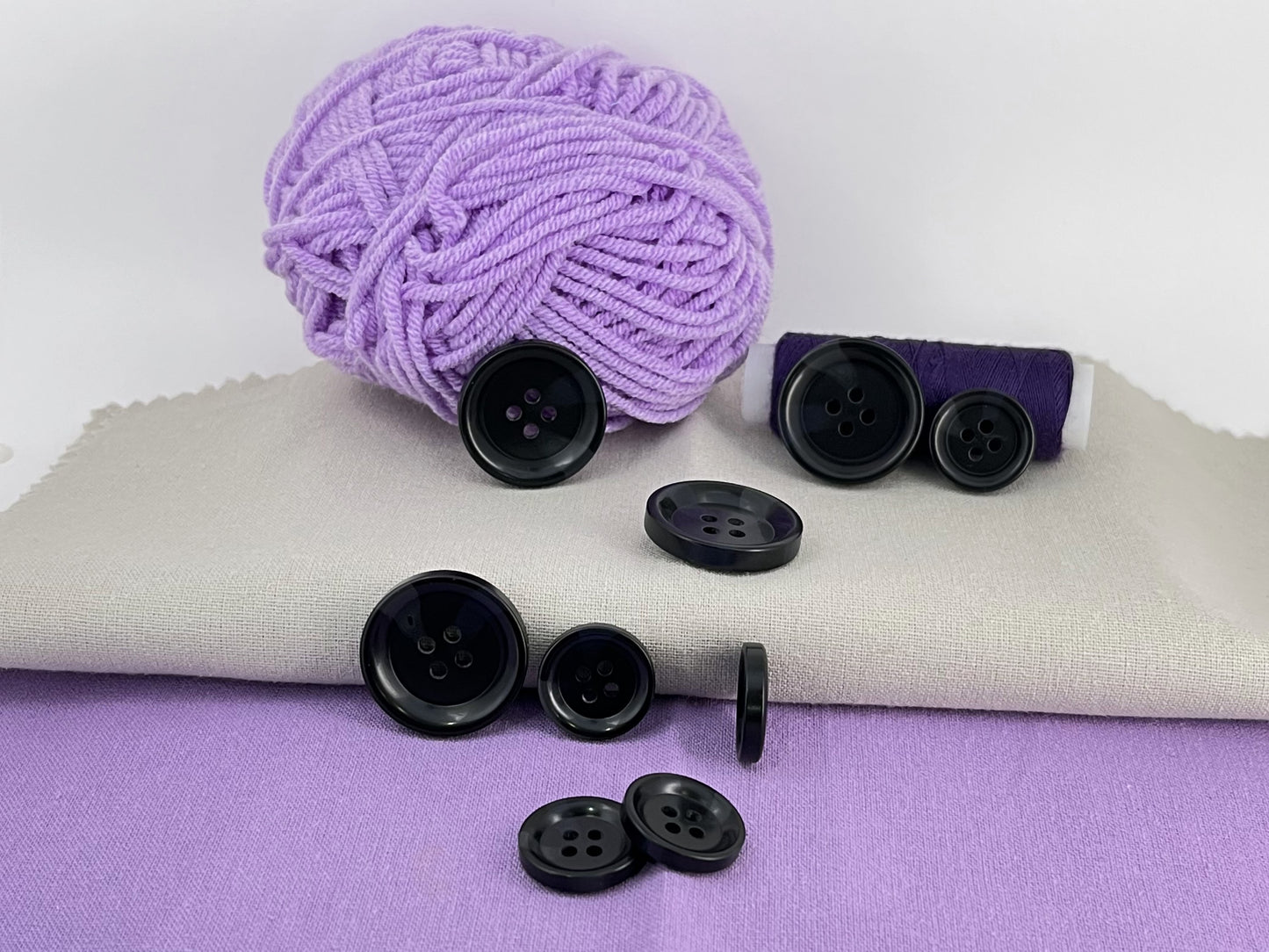 Hornimitat-Harzknöpfe, 18 mm & 25 mm (28L & 40L). 4-Loch zum Annähen für Anzüge, Hosen, Kleider, Mäntel, Jacken & Pullover
