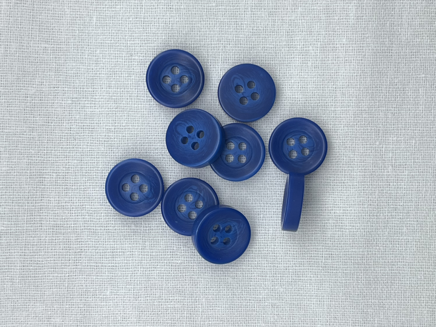 Coblat Blue Corozo Imitation Buttons, Recycled Plastic, 12.7mm (20L). 4-Hole Sew On for Shirts, Apparel, Sewing, Crafts