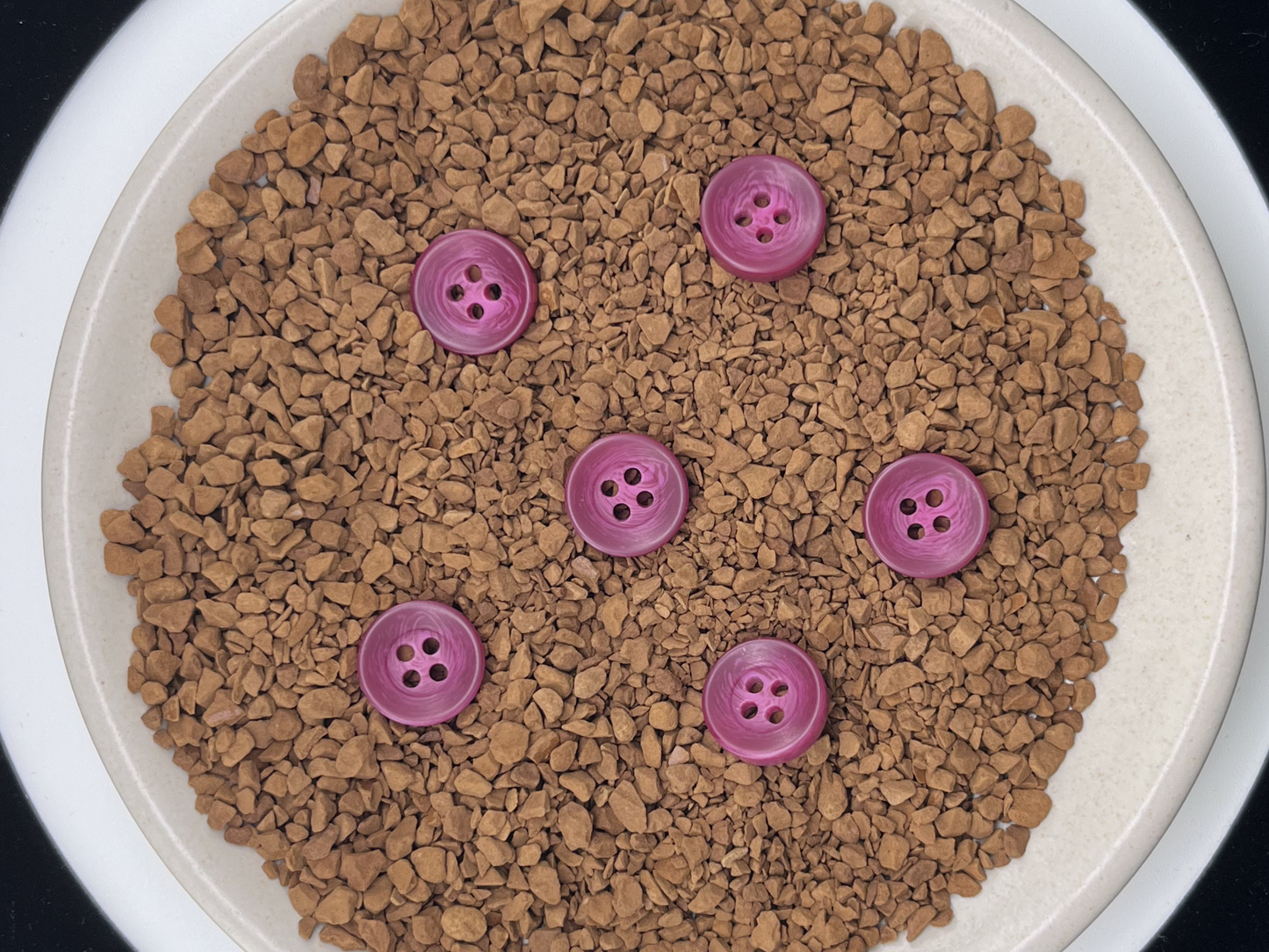 Rasberry Corozo Imitation Buttons, Recycled Plastic, 12.7mm (20L). 4-Hole Sew On for Shirts, Blouses, Kids Clothes, Apparel, Sewing, Crafts