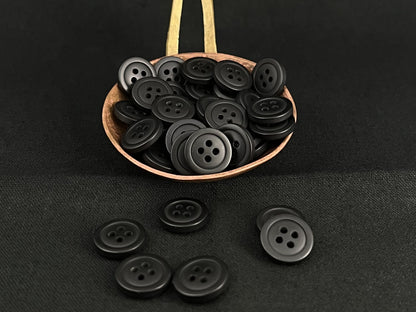 Premium Schwarze Knöpfe, Recyceltes Plastik, 12.7mm (20L). 4-Loch zum Annähen für Hemden, Hosen, Blusen, Kleider, Röcke, Bekleidung, Kinderkleidung