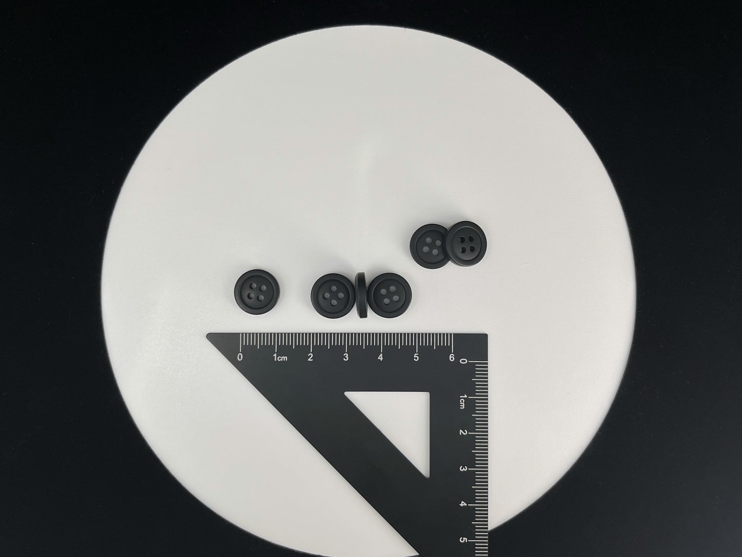 Premium Schwarze Knöpfe, Recyceltes Plastik, 12.7mm (20L). 4-Loch zum Annähen für Hemden, Hosen, Blusen, Kleider, Röcke, Bekleidung, Kinderkleidung