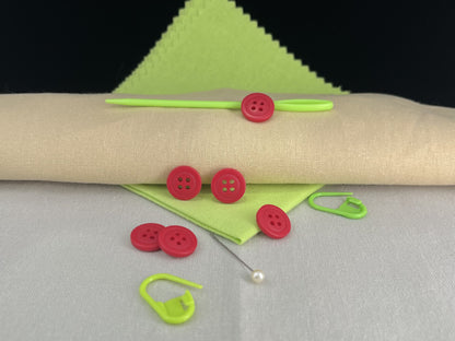 Leuchtend rote Knöpfe, recycelter Kunststoff, 12,7 mm (20L). 4-Loch zum Annähen für Hemden, Hosen, Blusen, Kleider, Röcke, Bekleidung, Kinderkleidung