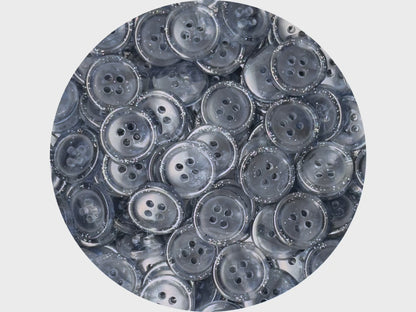 Marineblaue, marmorierte Knöpfe, mehrfarbig. 10–20 mm (16L–32L). Aus recyceltem Kunststoff, 4-Loch zum Annähen für Hemden, Kleider, Mäntel, Jacken
