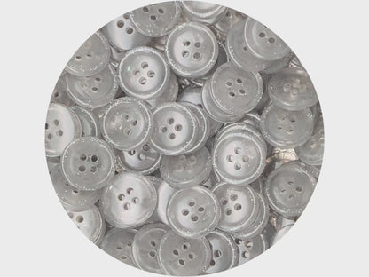 Grau marmorierte Knöpfe, Mehrfarbig. 10–20 mm (16L–32L). Recycelter Kunststoff, 4-Loch zum Annähen für Hemden, Kleider, Mäntel, Jacken